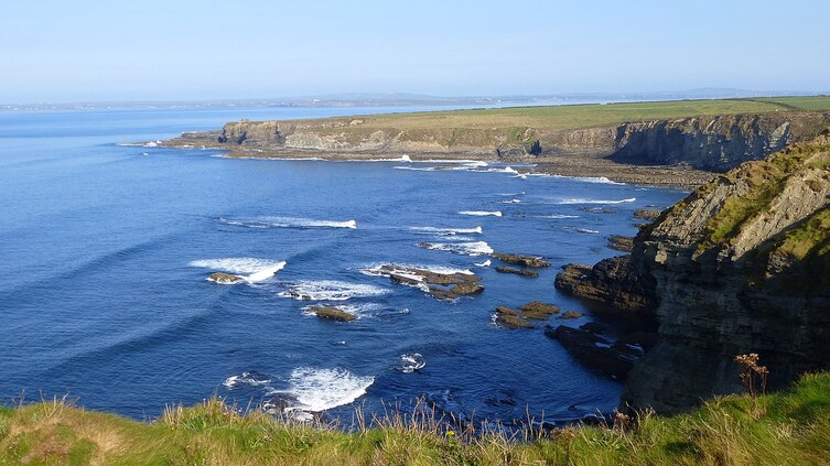 Bromore Cliffs